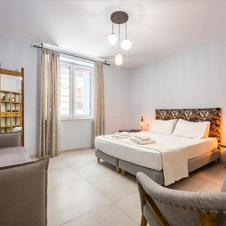 Bentzi...Boutique Apartment in Pangrati, Superior Suite  Athènes Extérieur photo